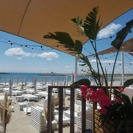 Marina Des Quilles, Grand T2 Climatise, Proche Plage, Parking Prive * Sete
