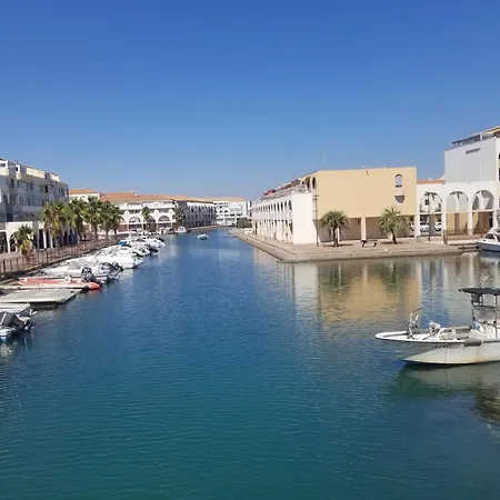 Apartment Marina Des Quilles, Grand T2 Climatise, Proche Plage, Parking Prive *