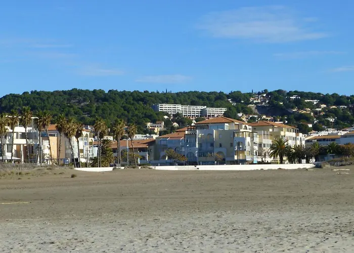 Διαμέρισμα Marina Des Quilles, Grand T2 Climatise, Proche Plage, Parking Prive